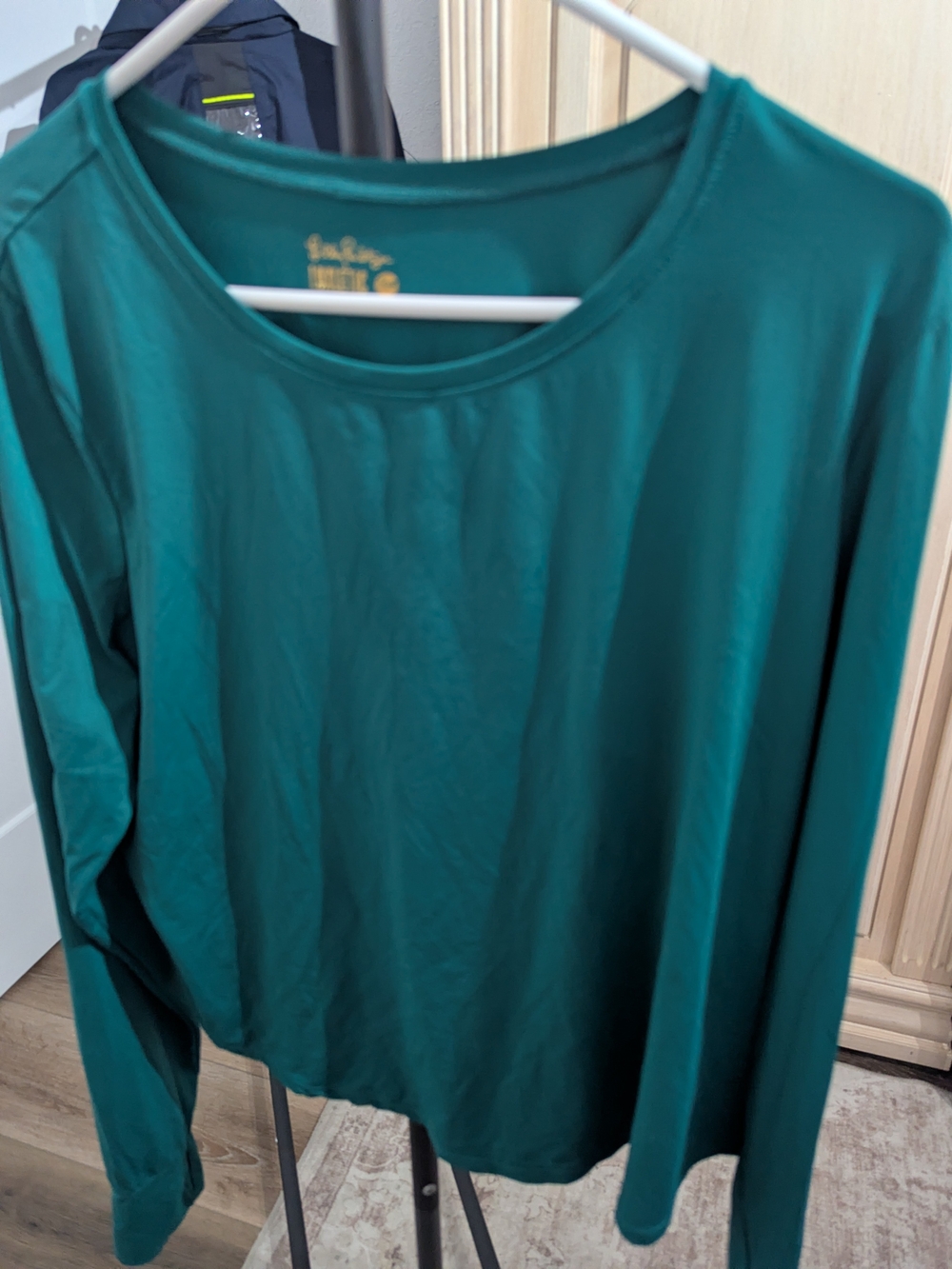 2 Women's Long-Sleeve Scoop Neck Top - Teal And Blue Lilly Pulitzer